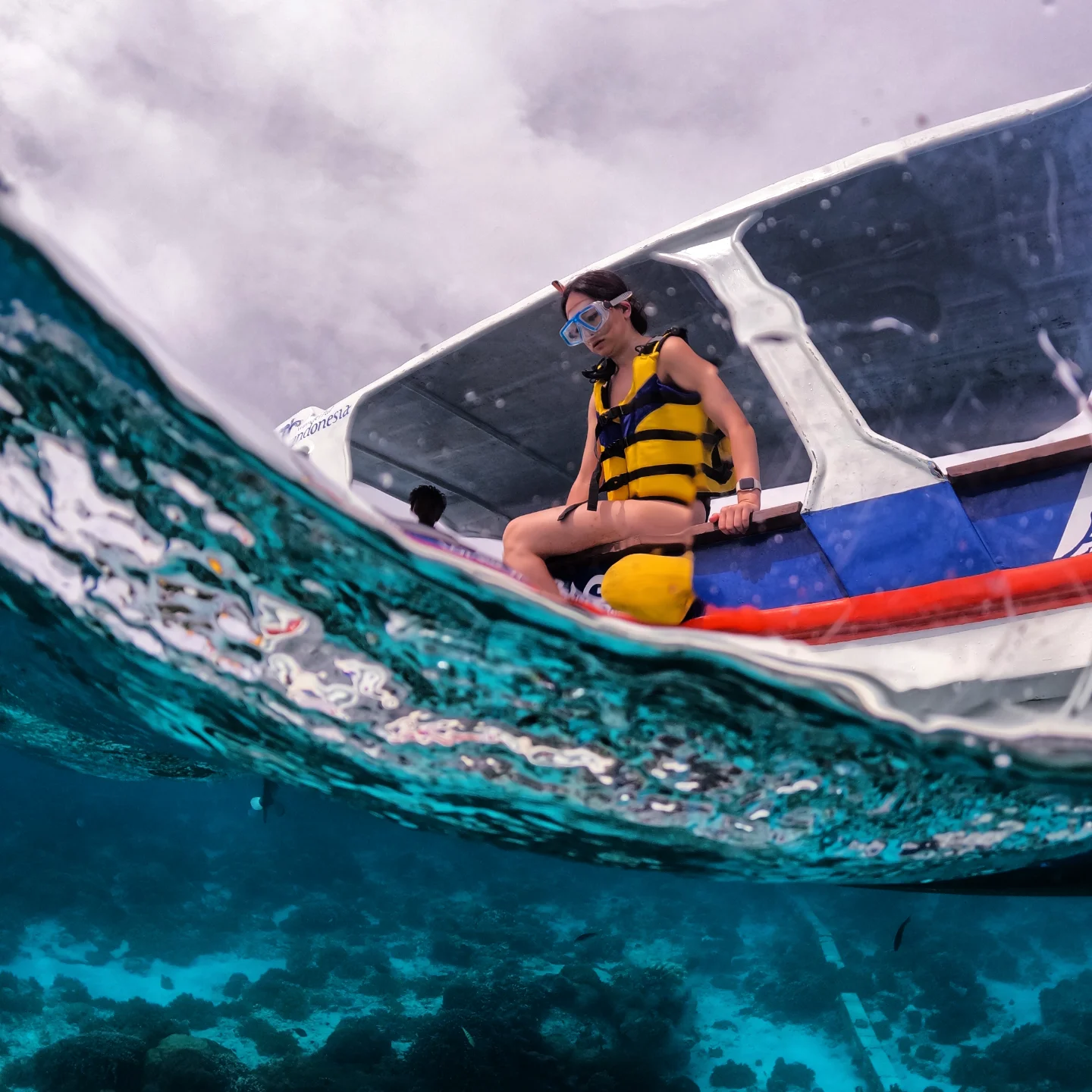 Persiapan snorkeling dengan private boat